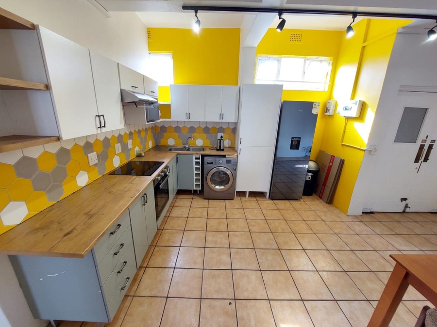 To Let 2 Bedroom Property for Rent in Observatory Western Cape